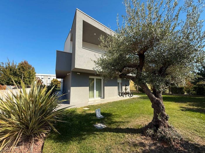 Casa con 6 locali in vendita in Via Roma, Spinea Orgnano, Spinea