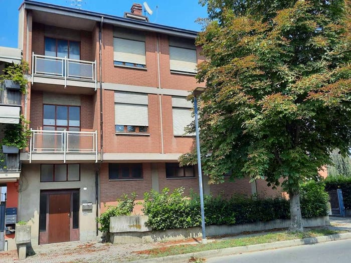 Casa con 6 locali in vendita in corso Bra, Mussotto Corso Asti, Alba