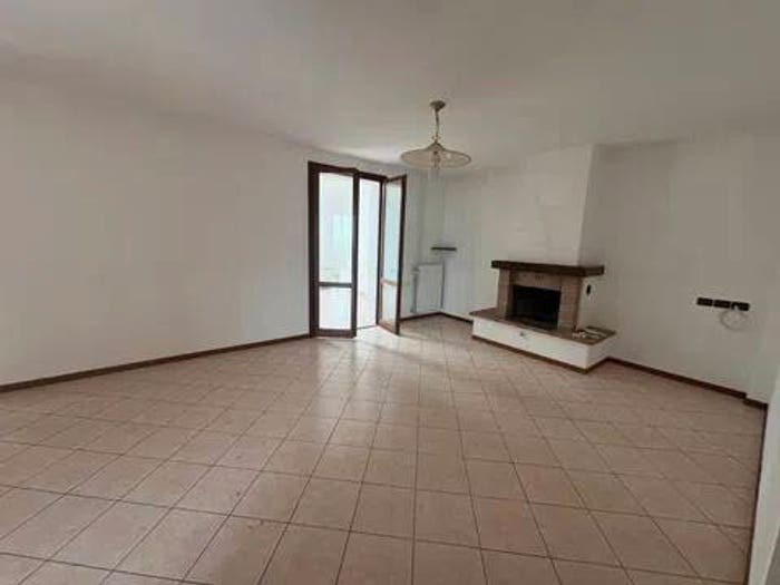 Casa quadrilocale in vendita in Centro, Castelnuovo Rangone