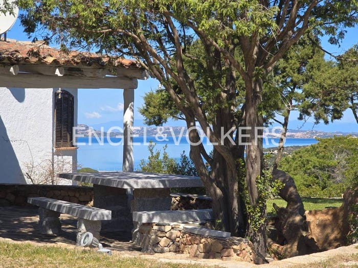 Casa con 6 locali in vendita in Baja Sardinia, Arzachena