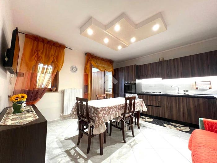 Appartamento trilocale in vendita in Via delle Querce, Zona Parco degli Ulivi, Barletta