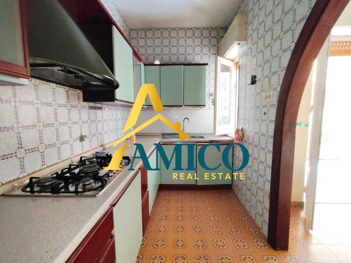 Appartamento con 5 locali in vendita in Via Rosolino Pilo, Centro, Bagheria
