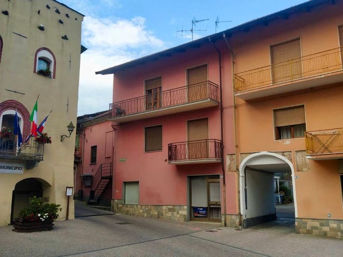 Appartamento trilocale in vendita in Piazza Vittoria, Rifreddo