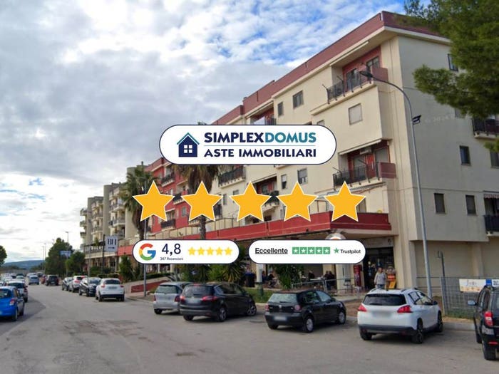 Appartamento quadrilocale in vendita in Ugo la Malfa, Centro, Castellaneta