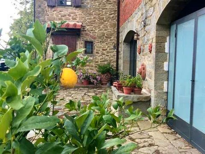Casa in vendita in Castelfranco Di Sopra, Castelfranco Piandisco