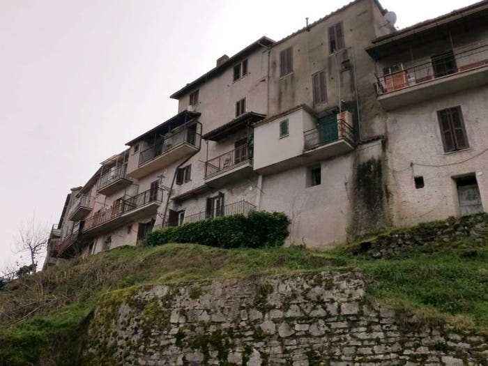 Appartamento bilocale in vendita in Via Castello, Centro, Agosta