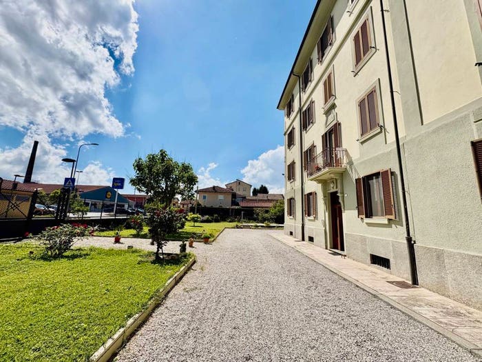 Appartamento quadrilocale in vendita in Via Domenico Oreglia, Centro, Fossano