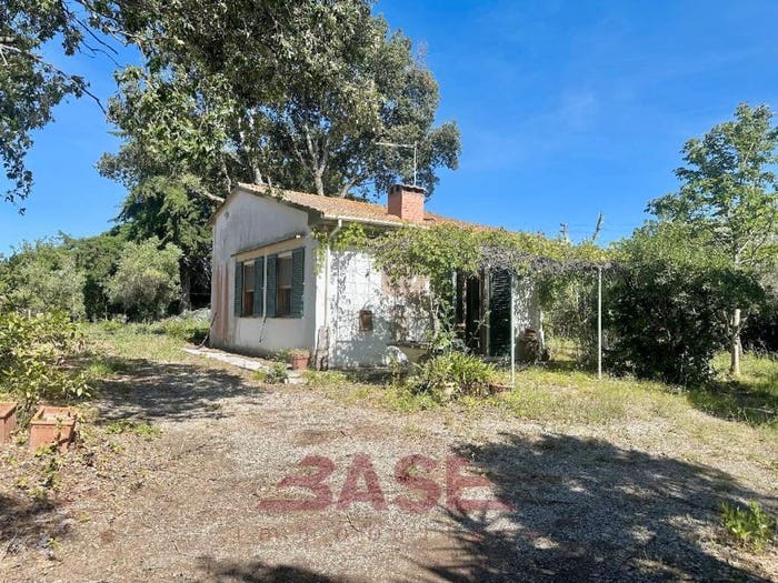 Casa quadrilocale in vendita in Via Terra dei Ceci, Cecina Centro, Cecina