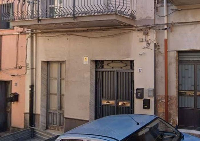 Appartamento con 5 locali in vendita in Via dei Vespri, Centro, Misterbianco