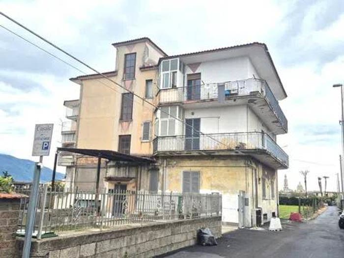 Appartamento trilocale in vendita in Via Capone, Centro, Scafati