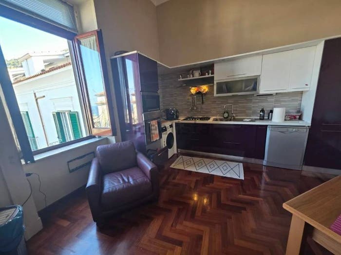 Appartamento bilocale in vendita in Via Caracciolo, Centro, Meta