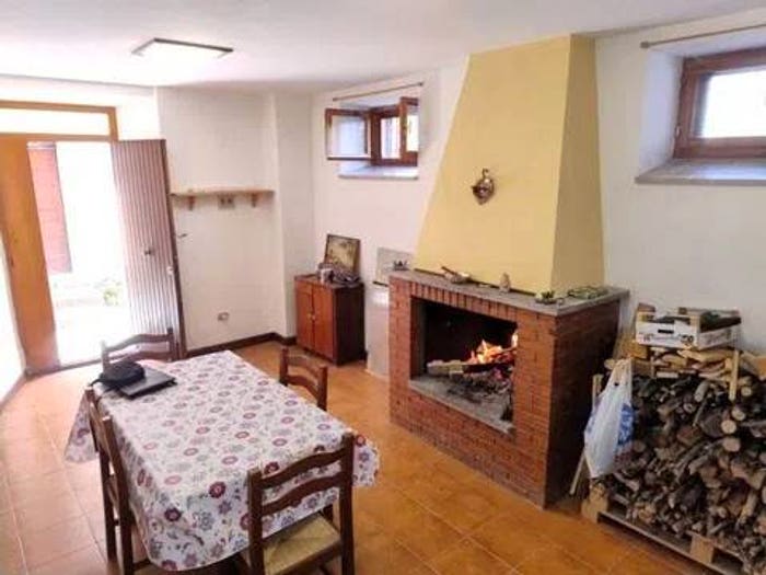 Casa con 6 locali in vendita in Centro, Preci