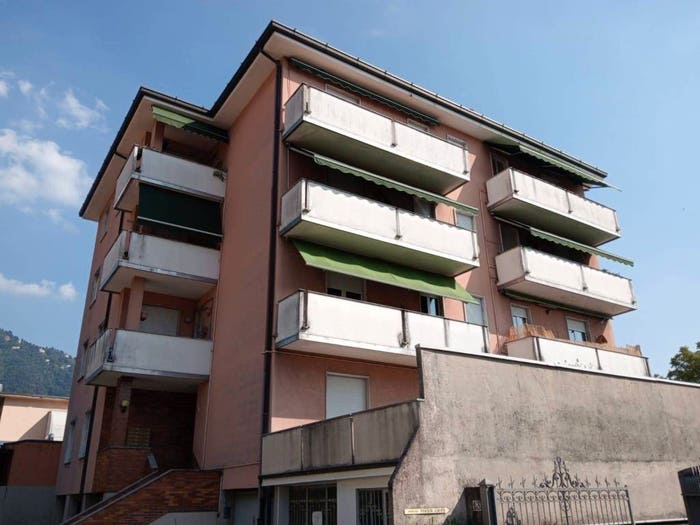 Appartamento quadrilocale in vendita in Via Perlasca, Cernobbio