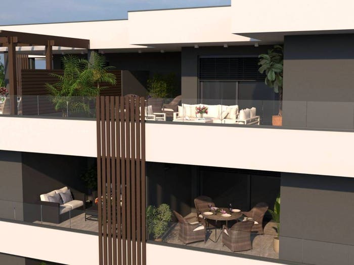 Casa quadrilocale in vendita in Via per San Vittore Olona, Piscina, Legnano