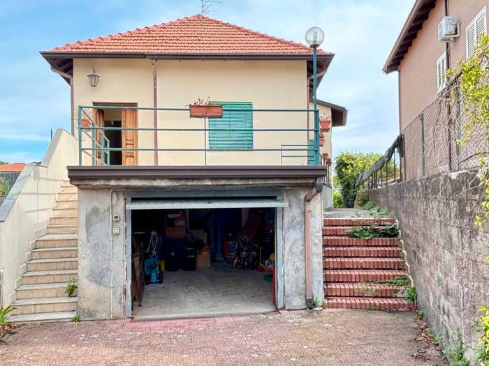 Casa quadrilocale in vendita in Via Etnea, Centro, Pedara