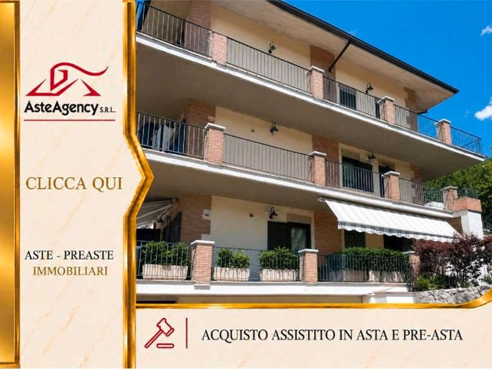 Appartamento con 6 locali in vendita in Via Lazio, Sant'Elia Bazzano, L'Aquila