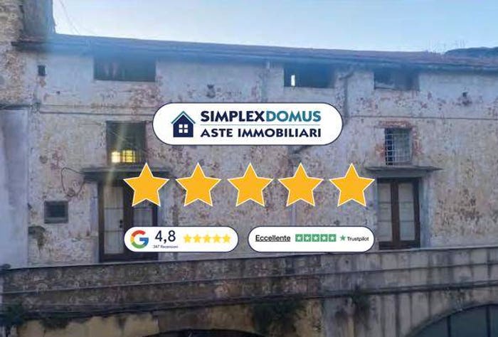 Appartamento quadrilocale in vendita in Corso Vittorio Emanuele II, Centro, Acerra