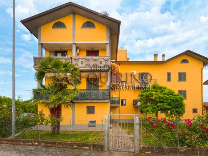 Appartamento con 5 locali in vendita in Via Zavaroni, Fosdondo, Correggio