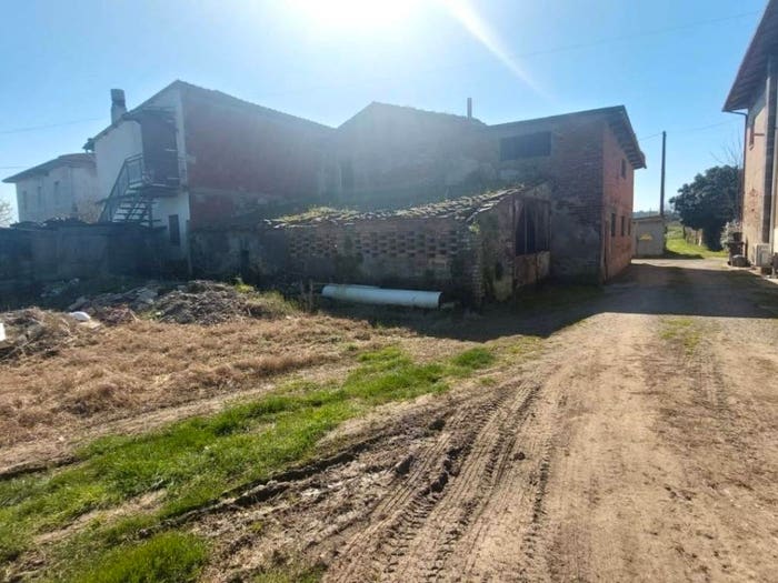 Casa con 6 locali in vendita in Via Pian grande, Molin Nuovo Monterappoli, Empoli
