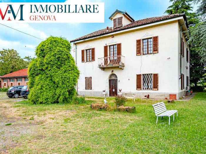 Casa con 6 locali in vendita in Strada del Cantù, Novi Ligure