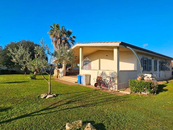 Casa con 5 locali in vendita in Strada Valmontorio, Lido di Foce Verde, Latina