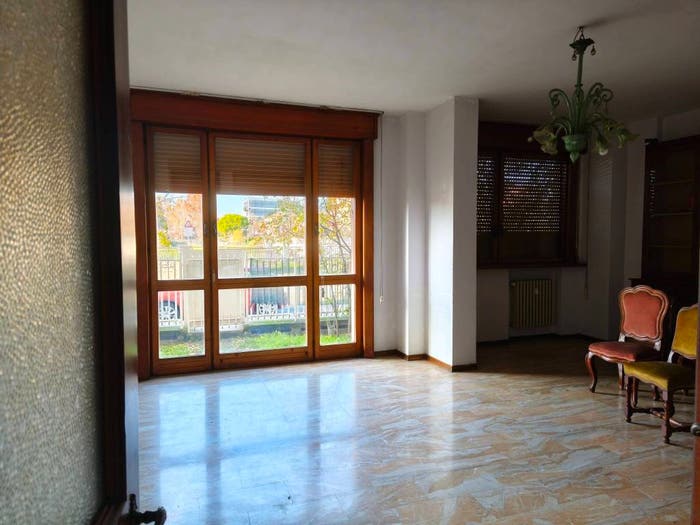 Appartamento quadrilocale in vendita in Ponte Bottego, Centro Storico, Parma
