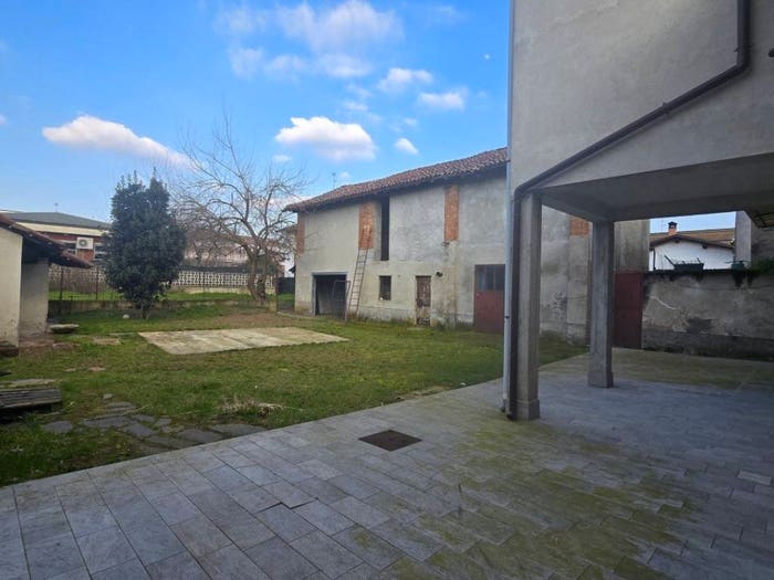 Casa trilocale in vendita in Via Fosso Galana, Centro, Gropello Cairoli