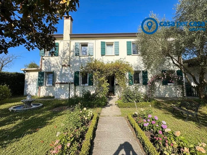 Casa con 5 locali in vendita in Papozze Via Moia, Papozze