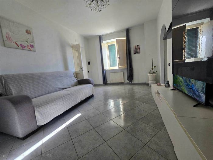 Appartamento bilocale in vendita in Via degli Etruschi, Ogliara, Salerno