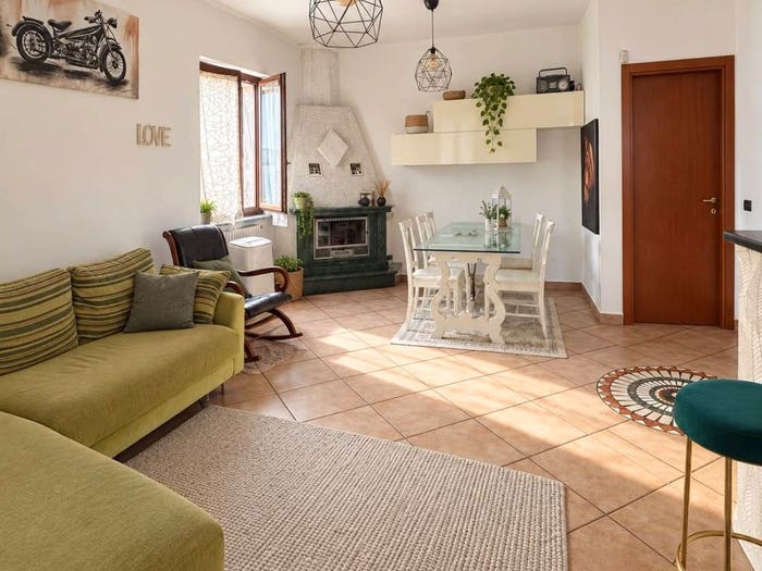 Casa quadrilocale in vendita in Centro, Lurate Caccivio