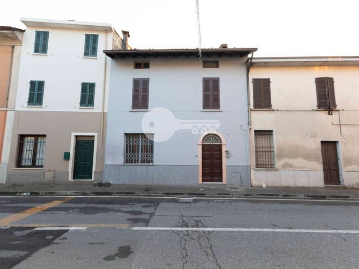 Casa con 6 locali in vendita in Via Garibaldi, Centro, Gambara