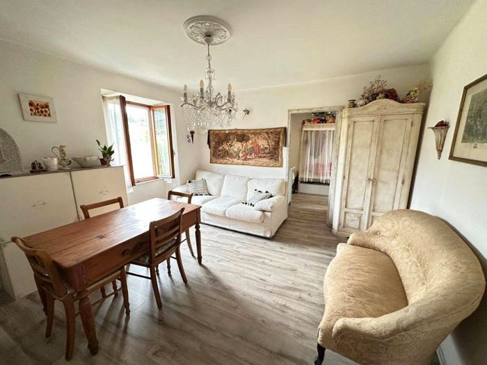 Casa con 5 locali in vendita in Colombiera Molicciara, Castelnuovo Magra