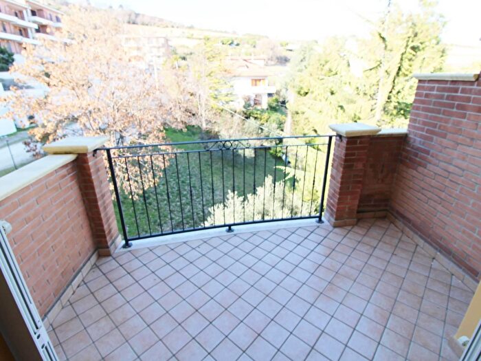 Appartamento trilocale in vendita in Cda Giardino, Colonnella