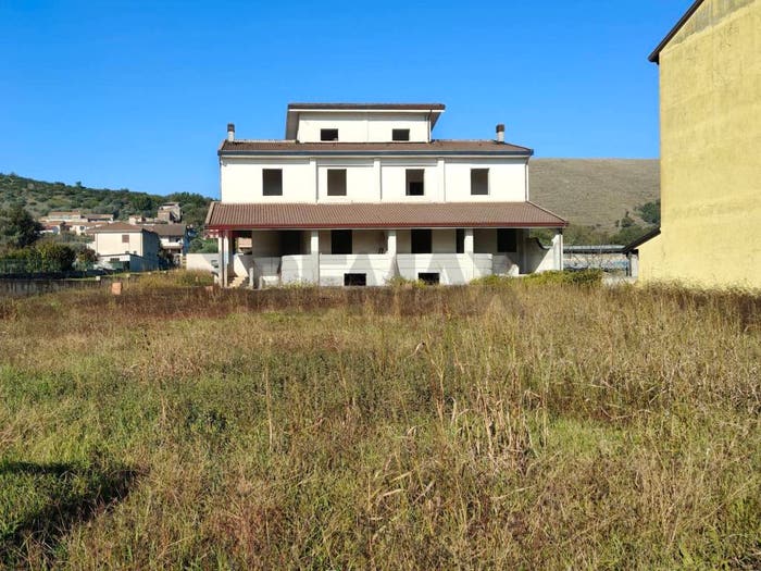 Casa con 5 locali in vendita in via Finestre, Annunziata, Castel Morrone