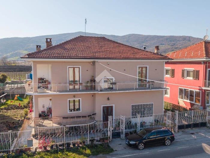 Casa con 6 locali in vendita in via Saluzzo, Costiglione Saluzzo, Costigliole Saluzzo