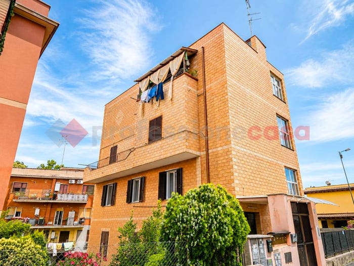 Appartamento trilocale in vendita in Via Andrea Verga, Torrevecchia, Roma