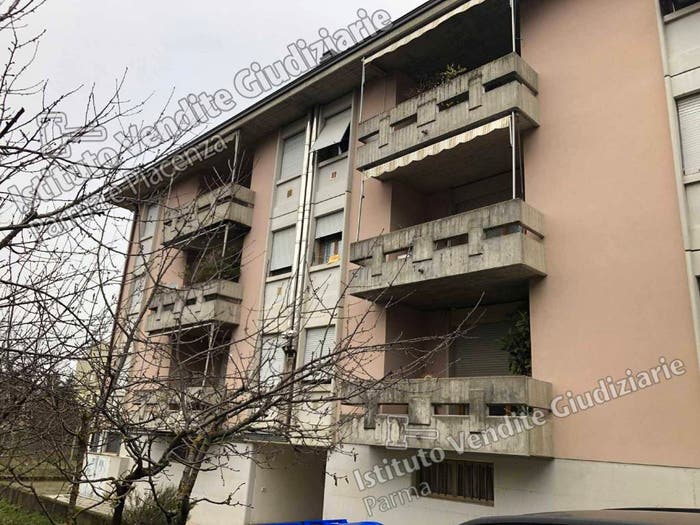 Appartamento con 5 locali in vendita in Via Manara, Centro, Borgo Val di Taro
