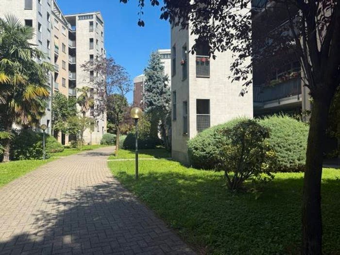 Appartamento trilocale in vendita in Via Gabriele D'Annunzio, Centro, Pioltello