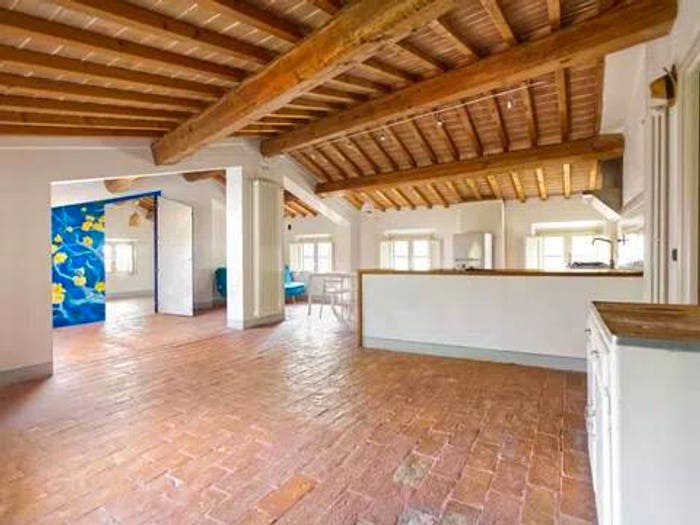 Appartamento trilocale in vendita in Via Don Minzoni, Centro, Calci