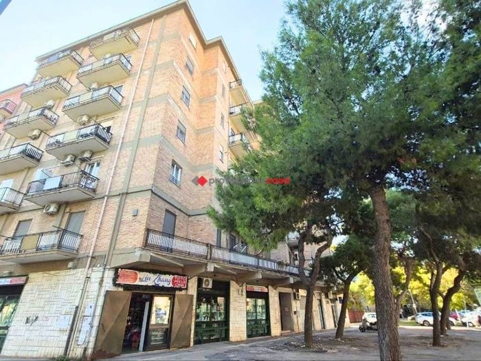 Appartamento trilocale in vendita in Via Silvio Pellico, San Ciro Stadio, Foggia