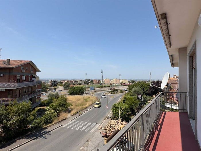 Appartamento quadrilocale in vendita in VIA ITALIA, Cecchina, Albano Laziale