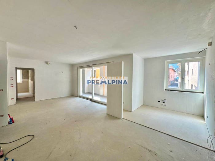 Appartamento trilocale in vendita in Piazza San Giovanni Battista, Casnigo