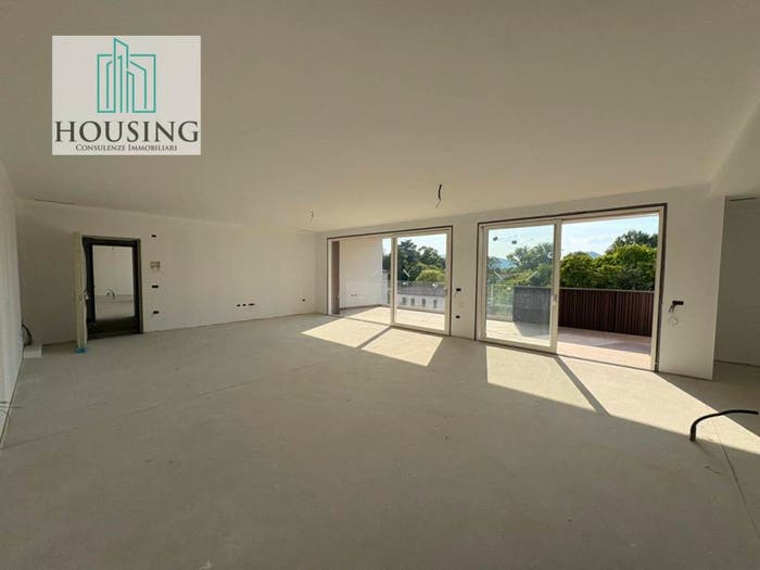 Casa quadrilocale in vendita in Rotatoria tra Viale delle Terme via Quattro Novembre Via GPrati, Centro, Abano Terme