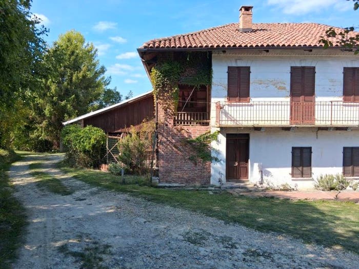 Casa con 5 locali in vendita in Strada Lis, Castelnuovo Don Bosco