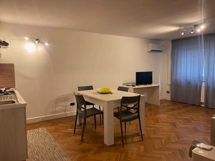 Appartamento trilocale in vendita in Via della Libertà, Libertà Villabianca, Palermo