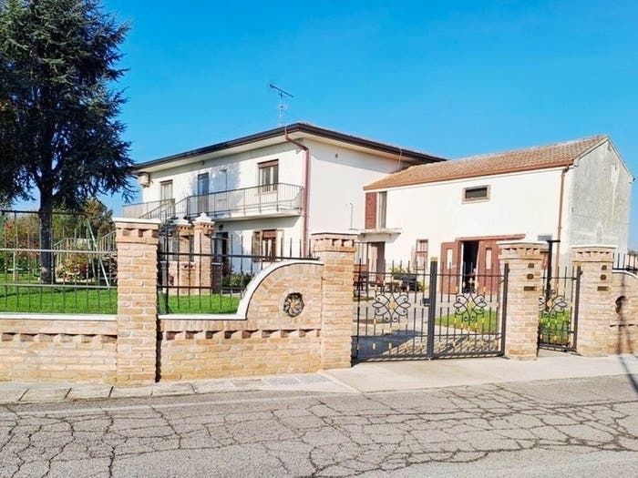 Casa con 6 locali in vendita in Braglia, Papozze