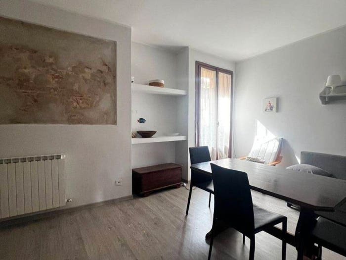 Appartamento bilocale in vendita in Vicolo Pietà, Centro, Mantova