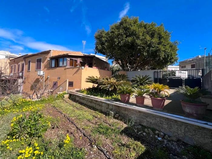 Casa con 6 locali in vendita in Via Duca Giordano No Number, Centro, Noto