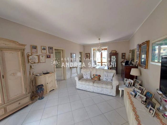 Casa con 6 locali in vendita in Montopoli, Montopoli in Val d'Arno