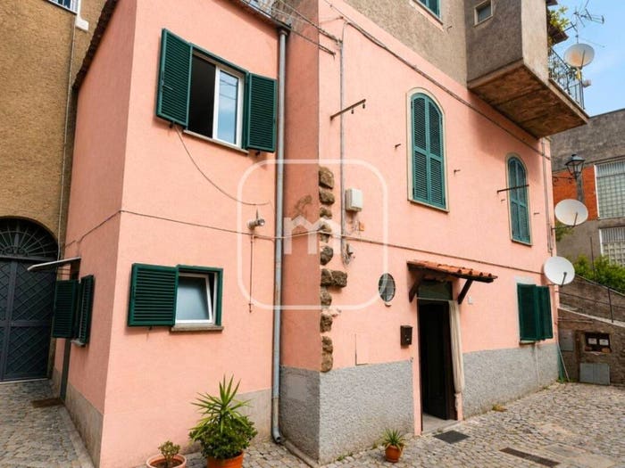Appartamento trilocale in vendita in Via Arco Felice, Montecompatri, Monte Compatri